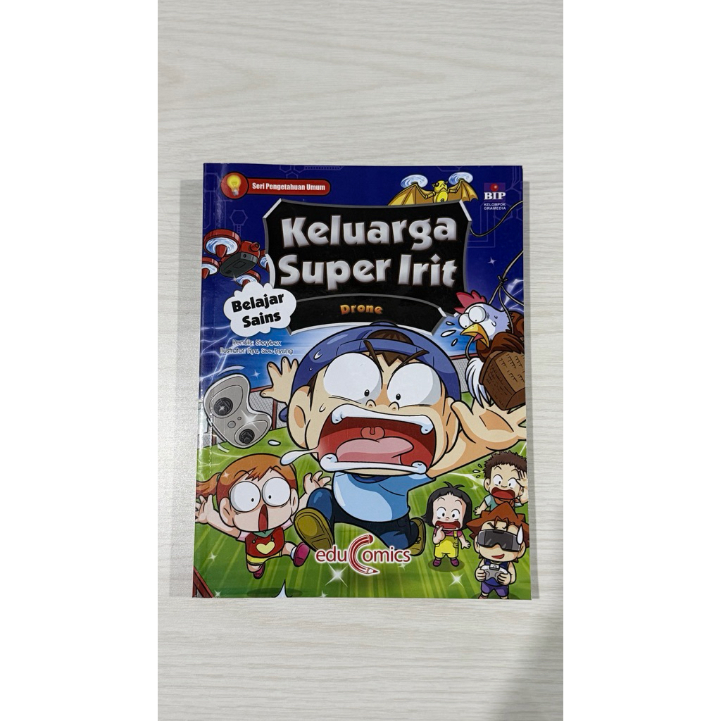 Preloved Buku Keluarga Super Irit Belajar Sains: Drone & Robot