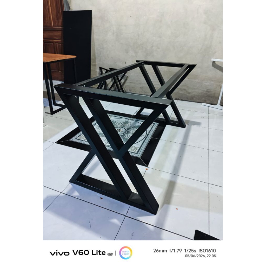 kaki meja besi holo 4x8