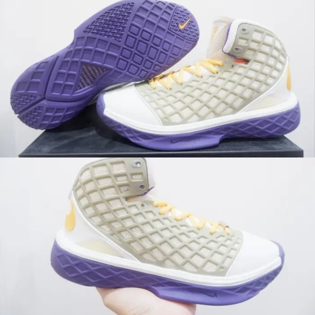 Sepatu basket Kobe 3
