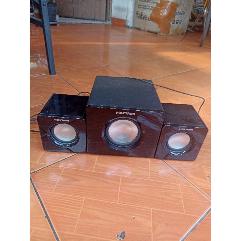 Speaker Polytron Dvd Theater In Box DTIB 2567C