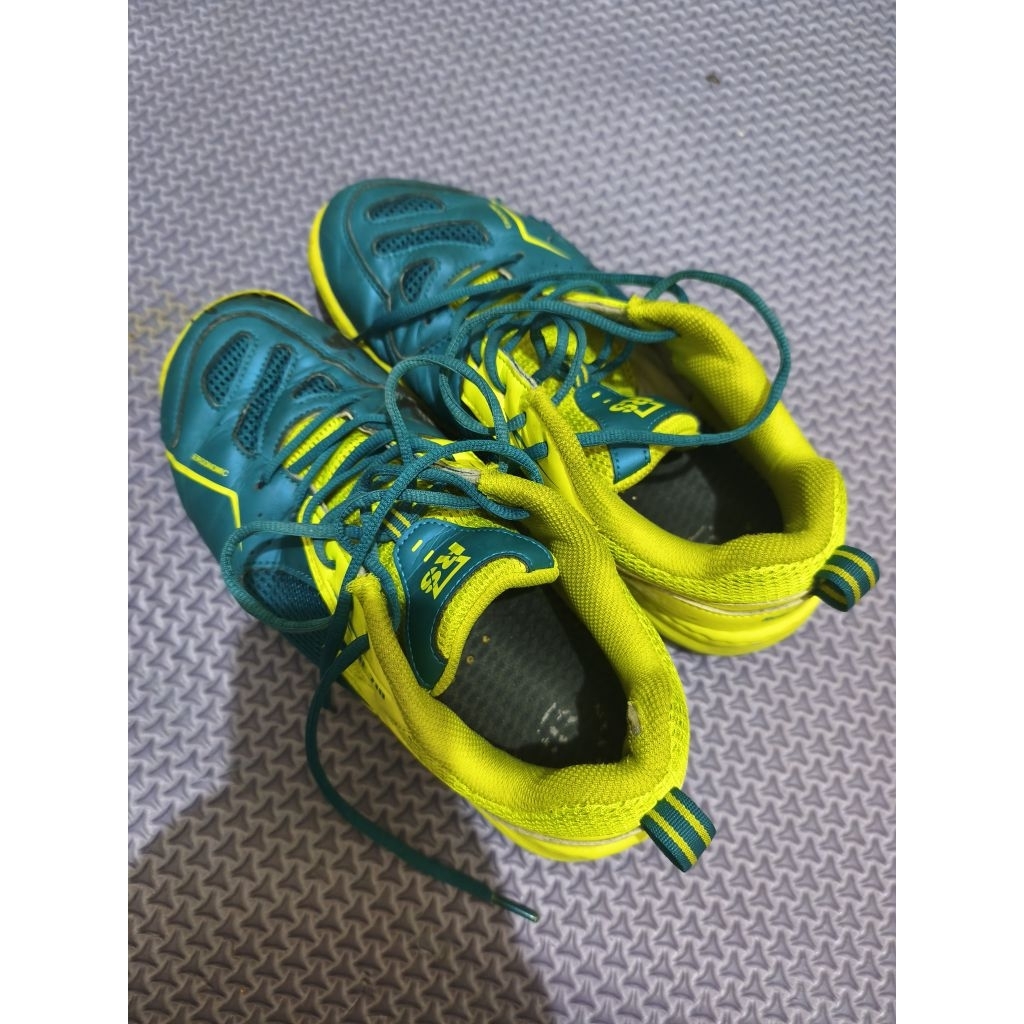 Sepatu Badminton RS JF 718 Original SECOND