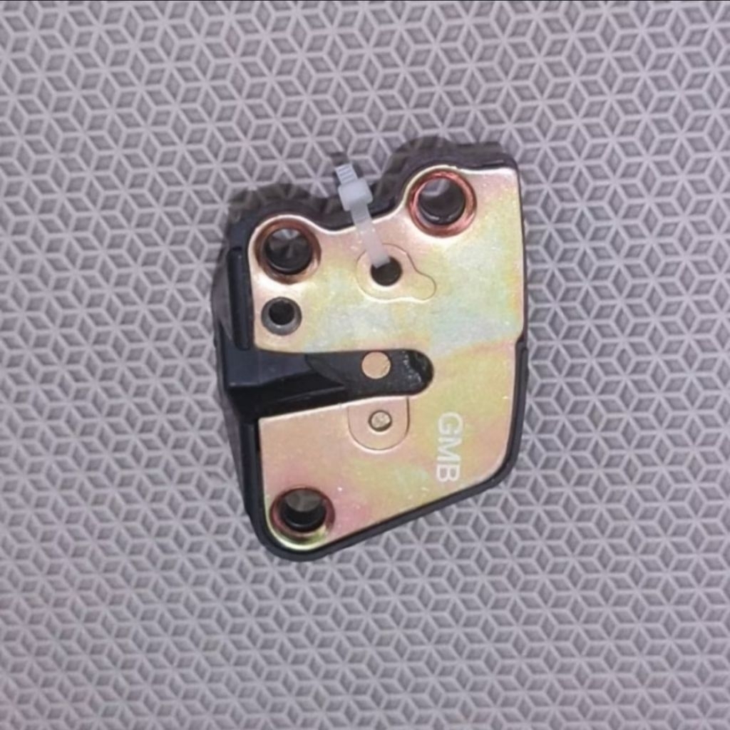 Doorlock door lock pintu taruna GMB kiri depan/ kiri belakang