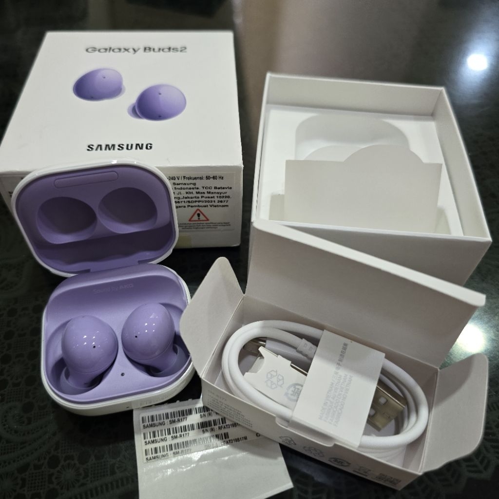 (PRELOVED) SAMSUNG GALAXY BUDS 2 COLOR LAVENDER