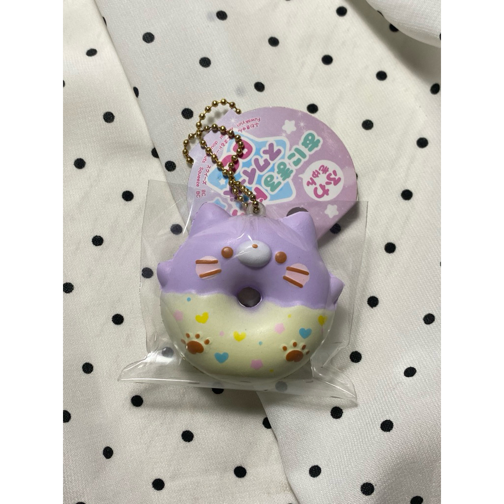 Squishy fuwakyun donut cat