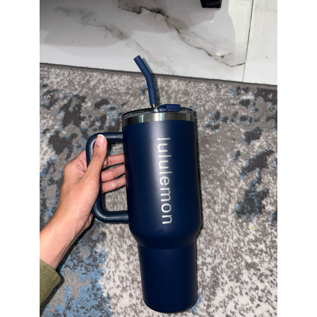SALE lululemon navy tumbler 4oz ORI 100%