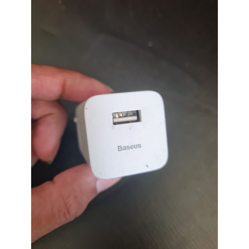 Adaptor MFI BASEUS 24W Slot micro USB