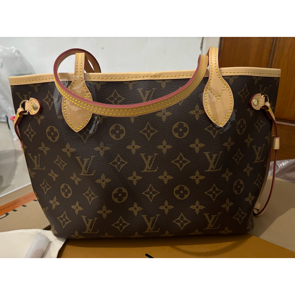 Tote bag nevrfull lv merah muda