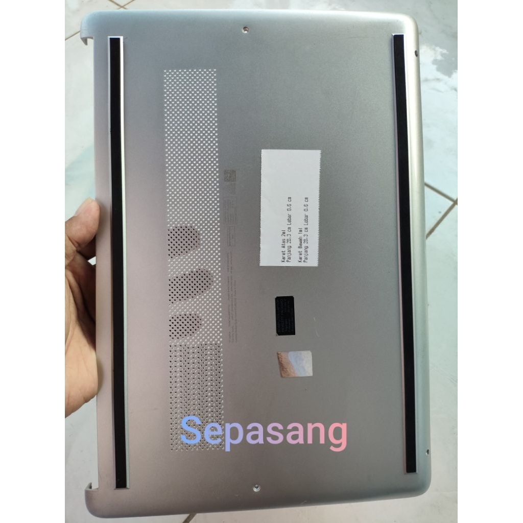 Karet dudukan Laptop HP 14s
