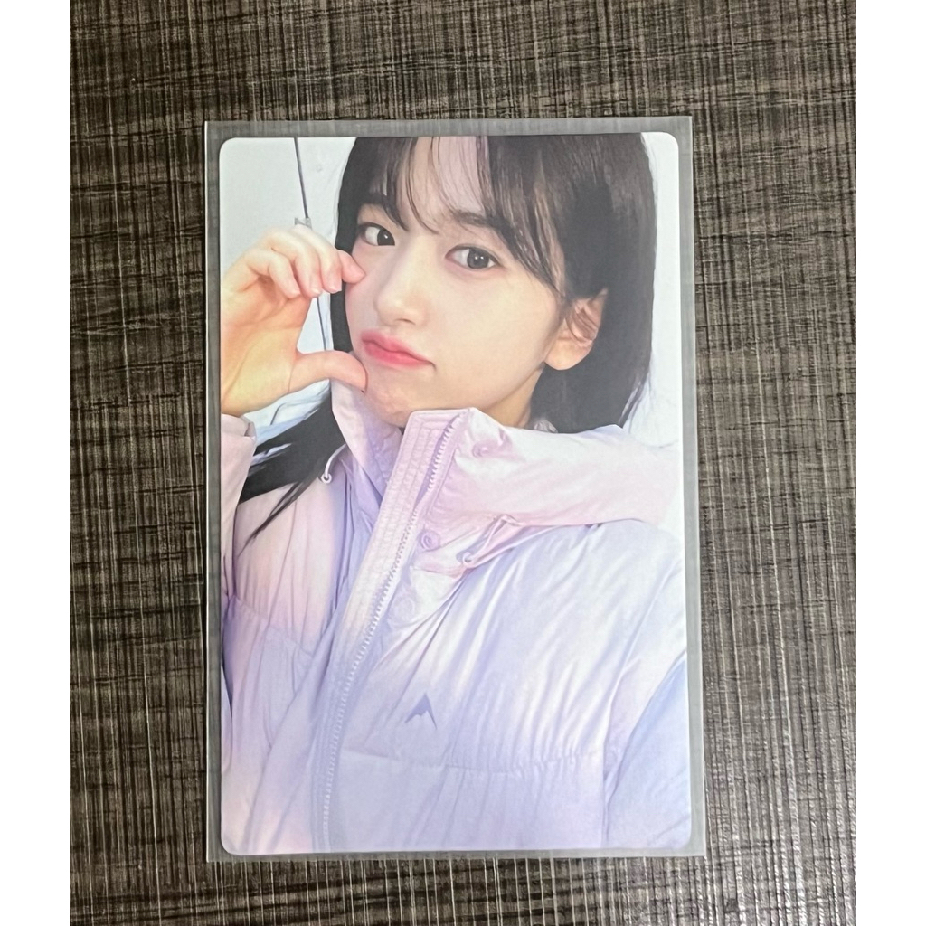 IVE OFFICIAL PHOTOCARD - Yujin Nepa Photocard