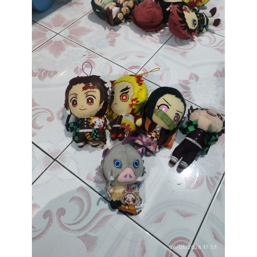 Harga Satuan plushie Kimetsu no yaiba inosuke tanjiro nezuko rengoku ori