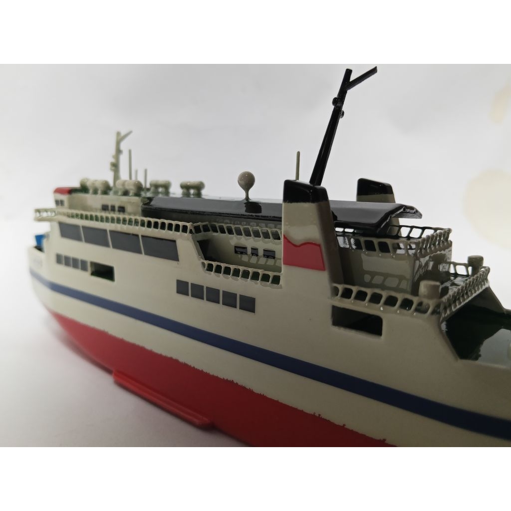 miniatur kapal Ferry JATRA 1