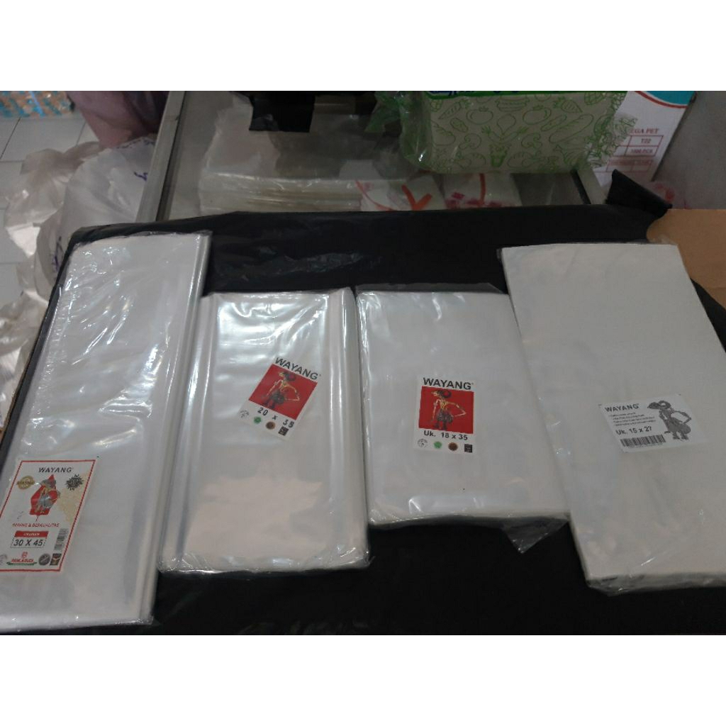 PLASTIK WAYANG PP 15X27/18X35/20X35/30X45