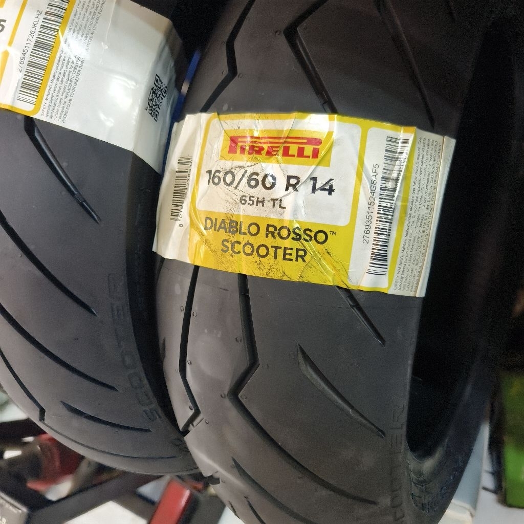 Pirelli Diablo Rosso Scooter Radial 160/60.14. Ban belakang Xmax
