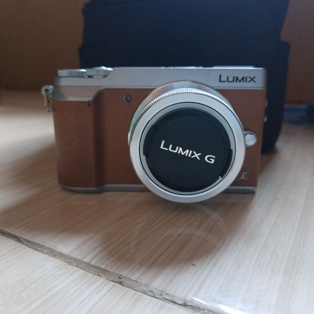 Kamera Mirrorless Lumix GX85 Second/Preloved