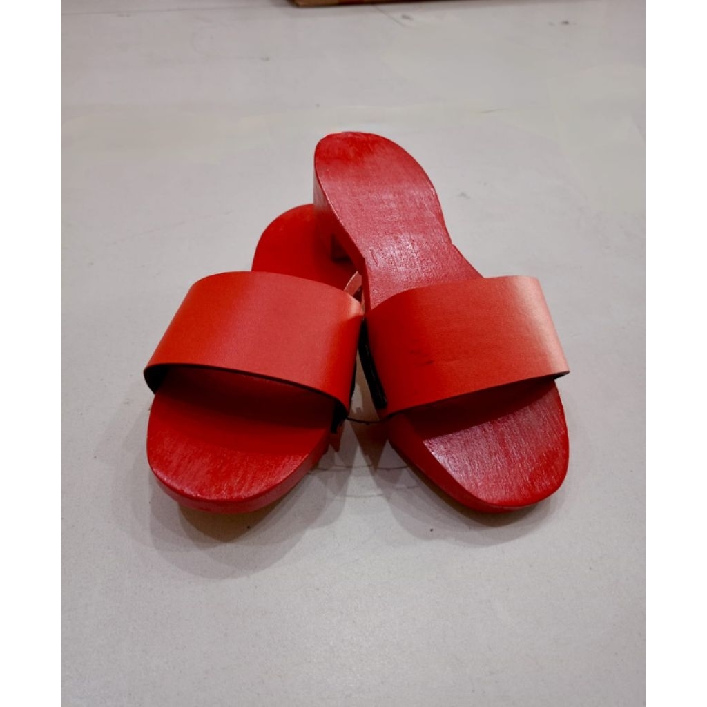 Bakiak Sandal Kayu Merah/Sandal Bakiak Kayu Tradisional/Sendal Kayu Merah/Bakiak Jadul/Sendal Bakiak