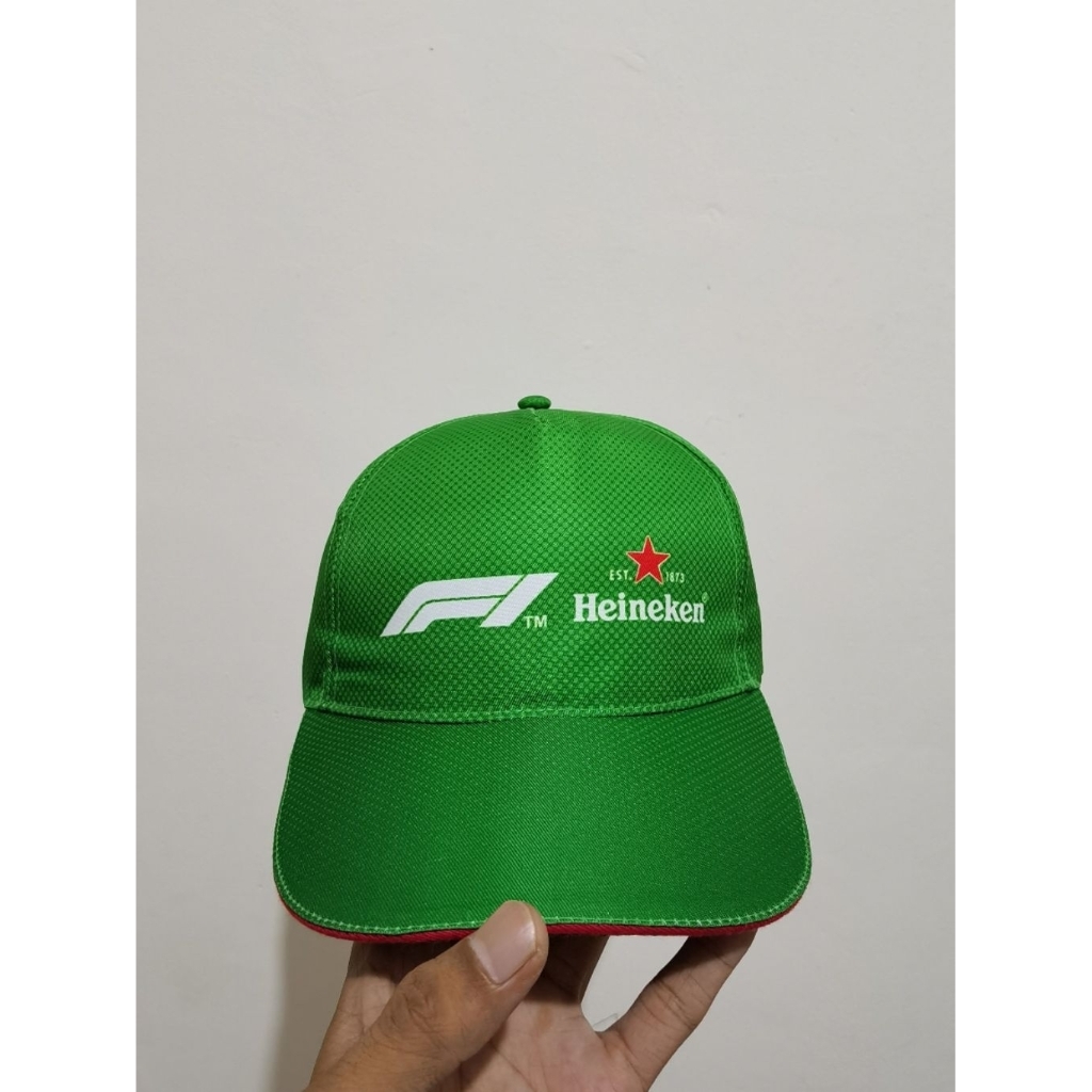Topi F1 x Heineken