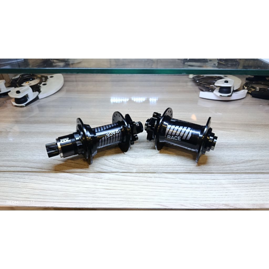 E13 E thirteen Hub Race Front Boost 15x110mm Rear TA 12x148mm Hole 32 Body XD Drive
