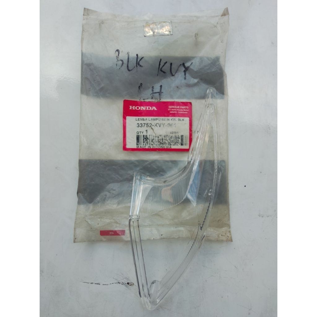 Mika Lampu riting ritting Sen sein Belakang bagian Kanan Beat Karbu Original 33752-KVY-961