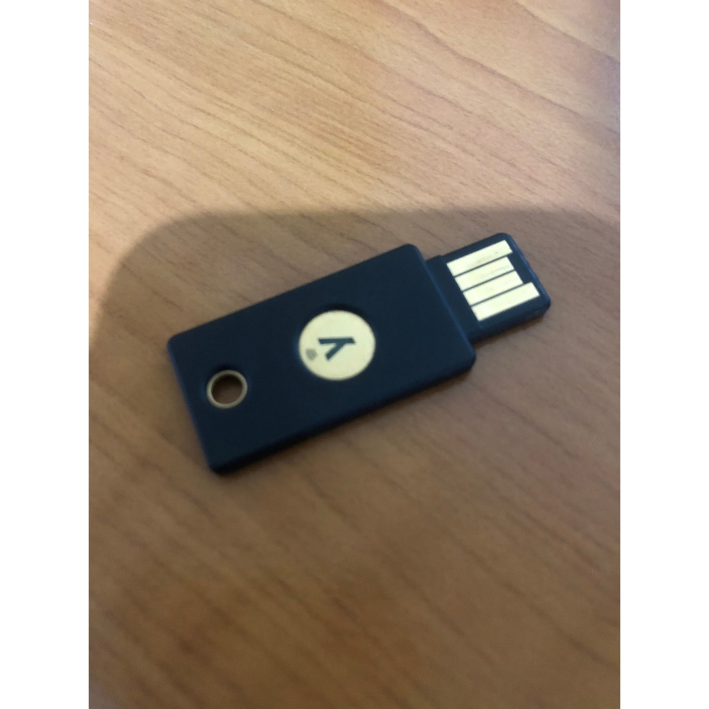 Yubico YubiKey 5 NFC FIPS (140-2)