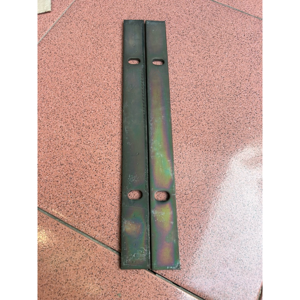 Pisau giling padi kd 350 dan kd 100 satu set isi 2
