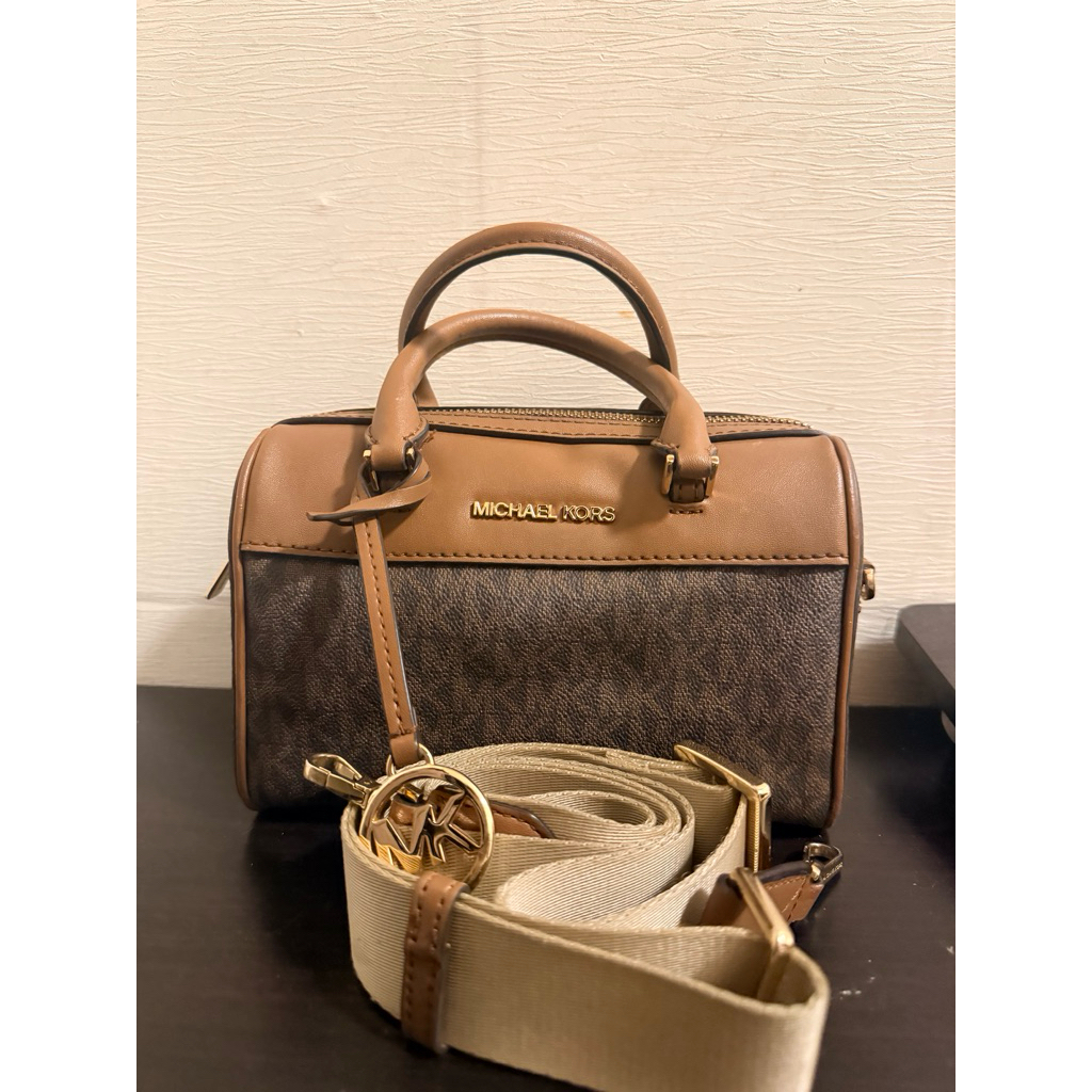 Preloved Michael kors bag mini duffle XS