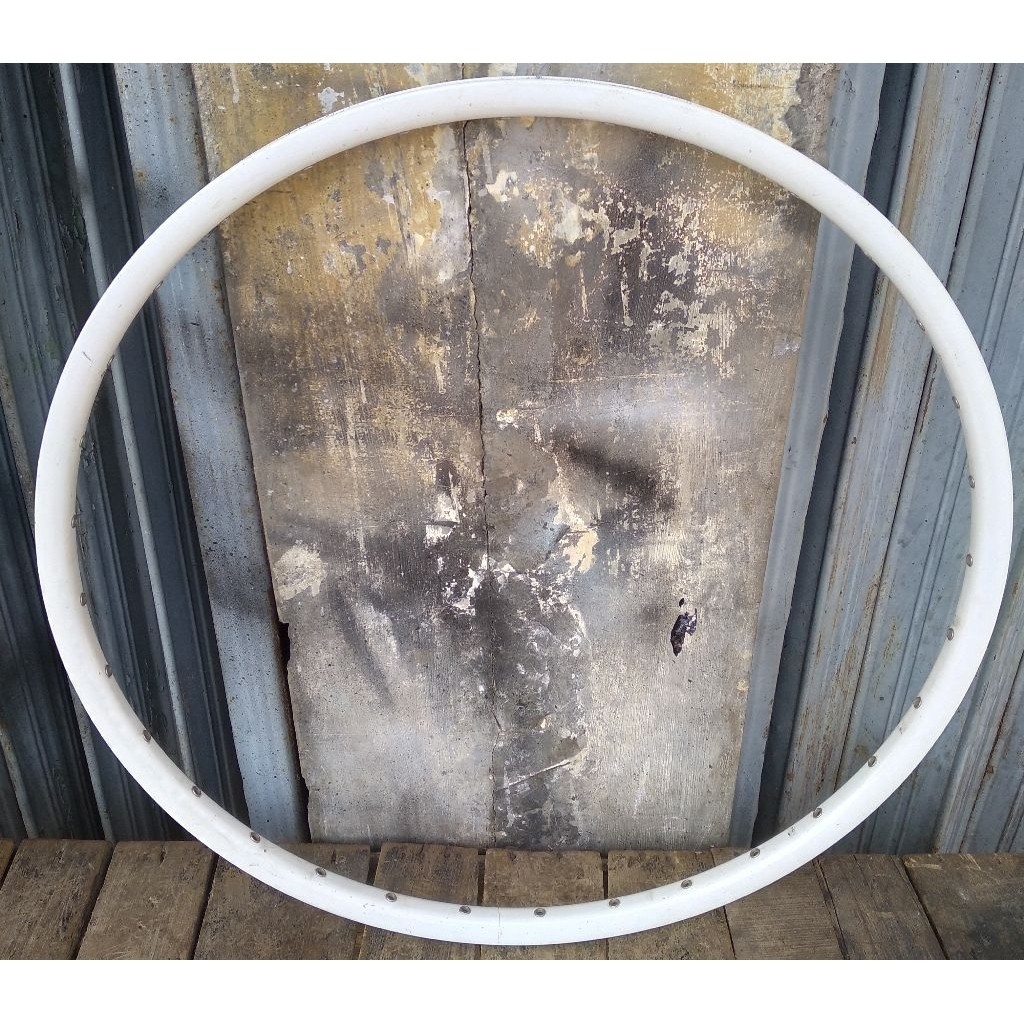 dt swiss rim 26 inch 32 hole doublewall aloy
