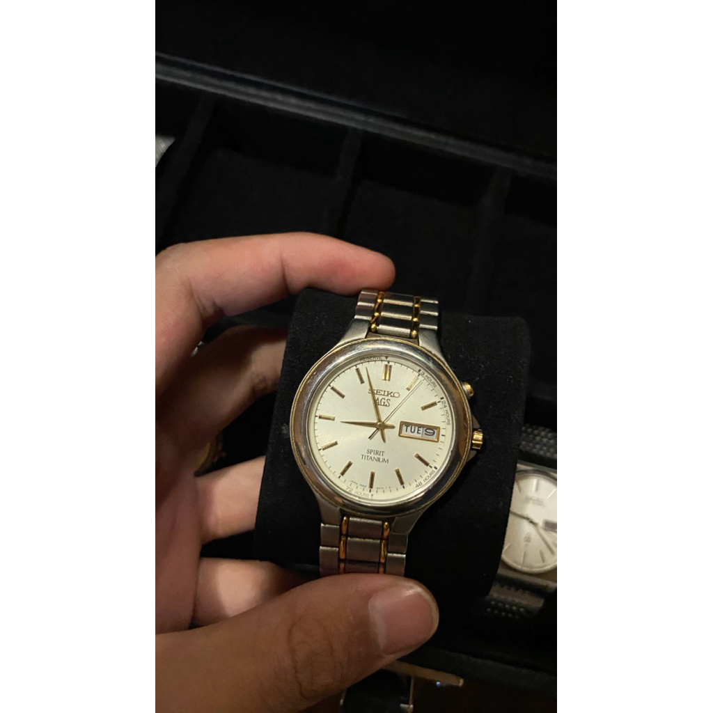 SEIKO SPIRIT TITANIUM AGS 5M23-6A50 men kinetic  White Dial Watch Japan -Rank B