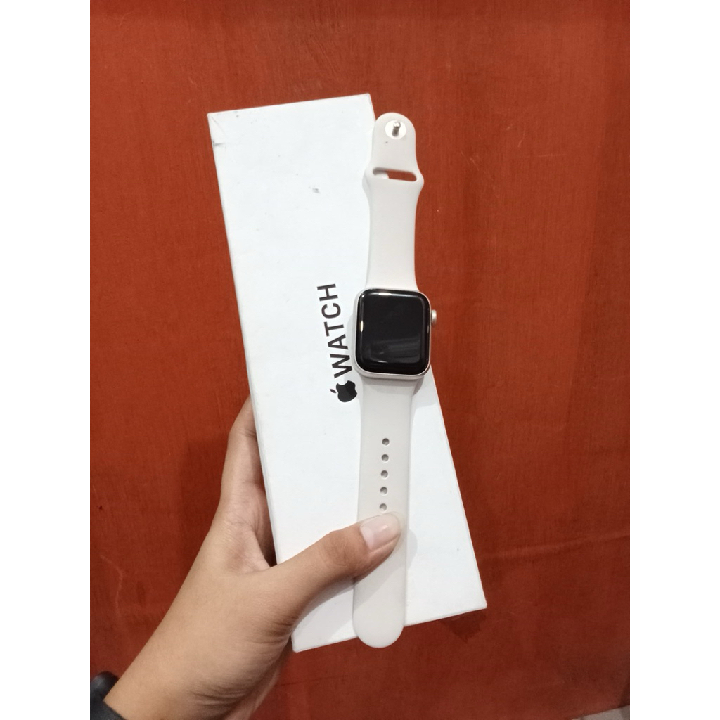 Apple Watch SE Gen 2