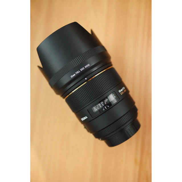 LENSA SIGMA 85mm f1.4 DG HSM For CANON - Mint Condition