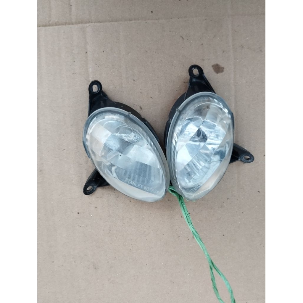 lampu sein riting sein depan fino karbu lama original second
