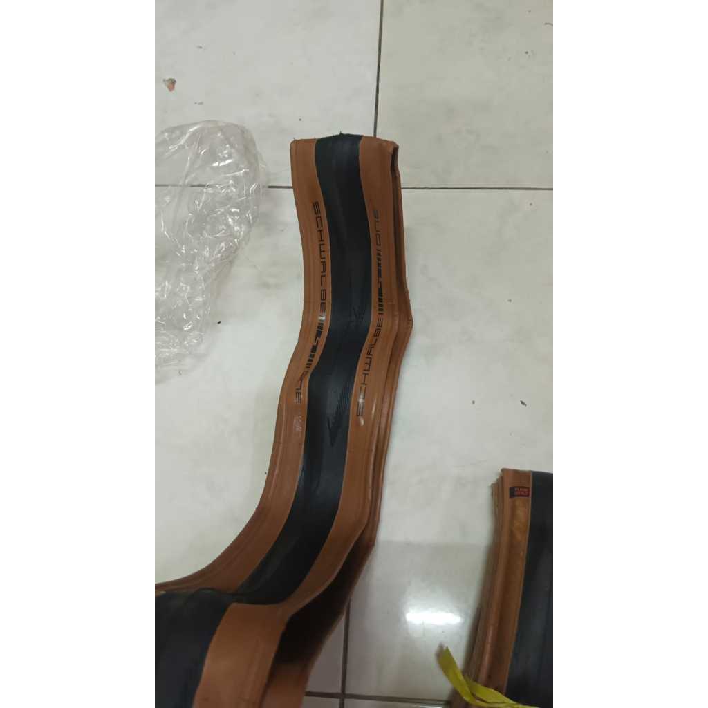 BAN LUAR BICYCLE SCHWALBE ONE TLE TANWALL (COKLAT) - 700x28c