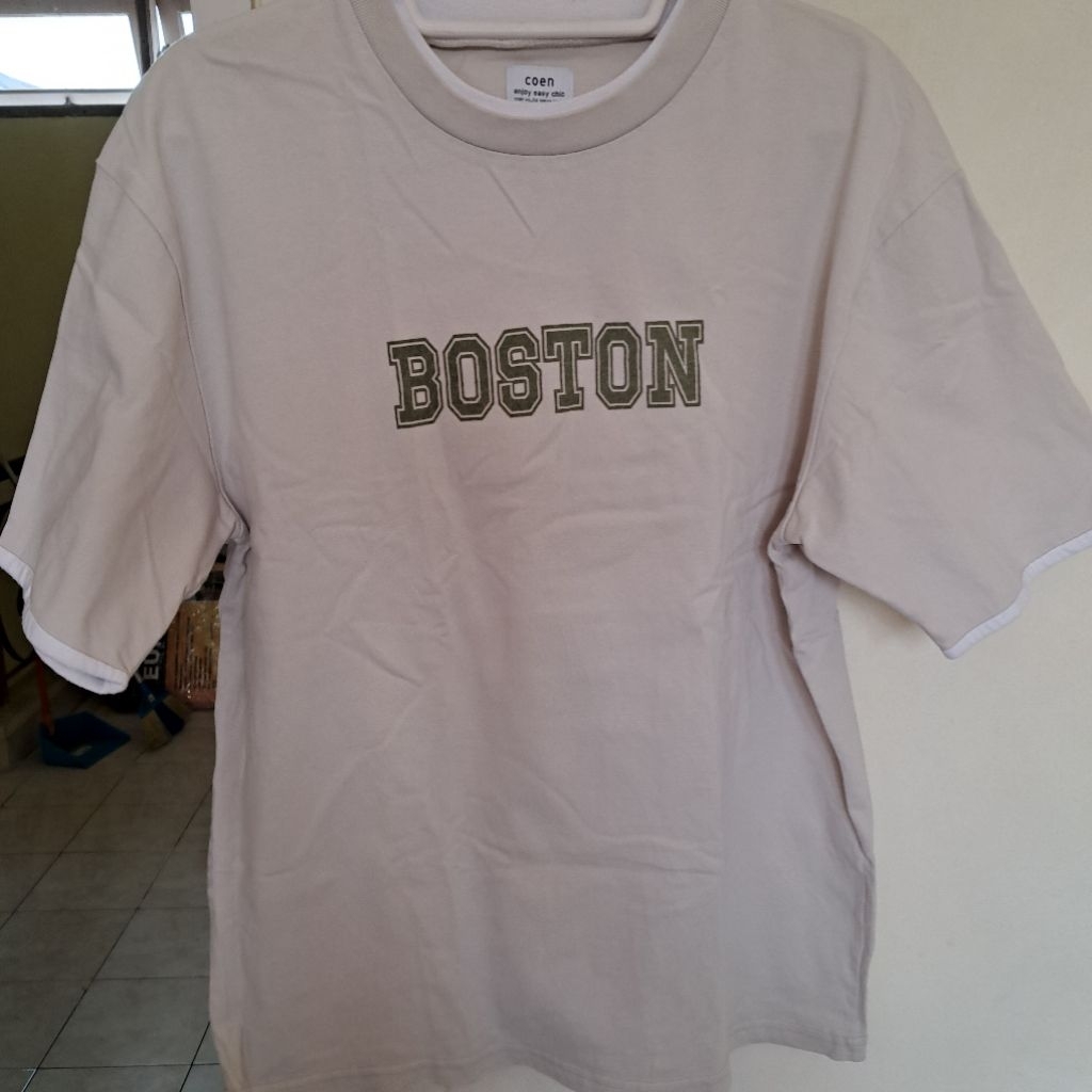 Kaos Boston tag Coen