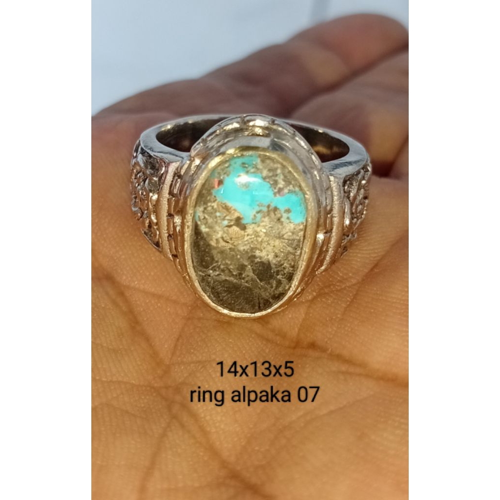 batu pirus motif unik