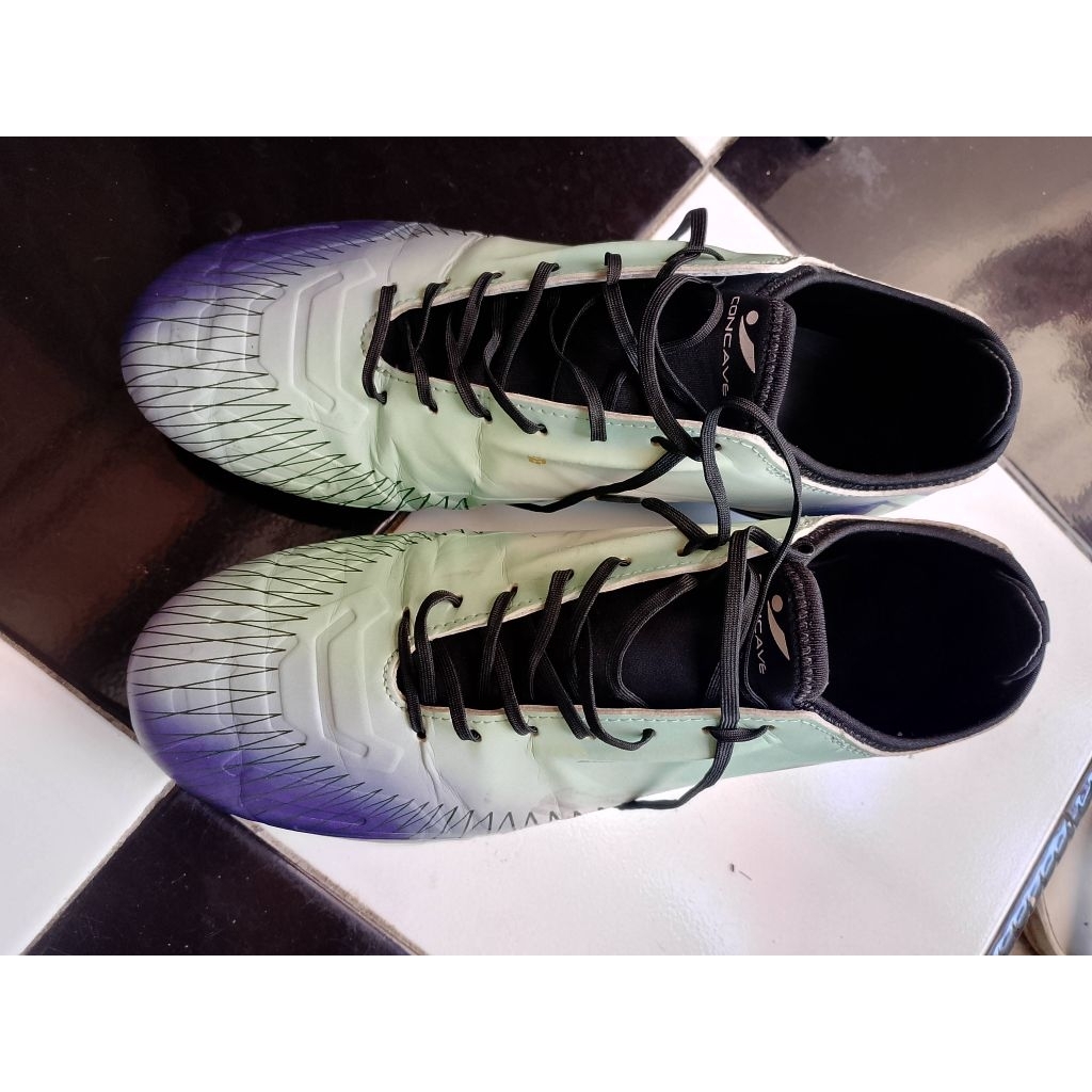 Sepatu sepak bola Concave original