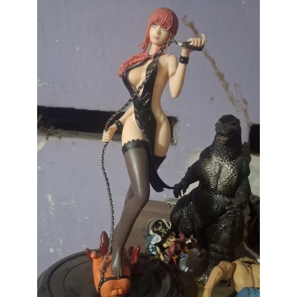 figure anime cansawman makima