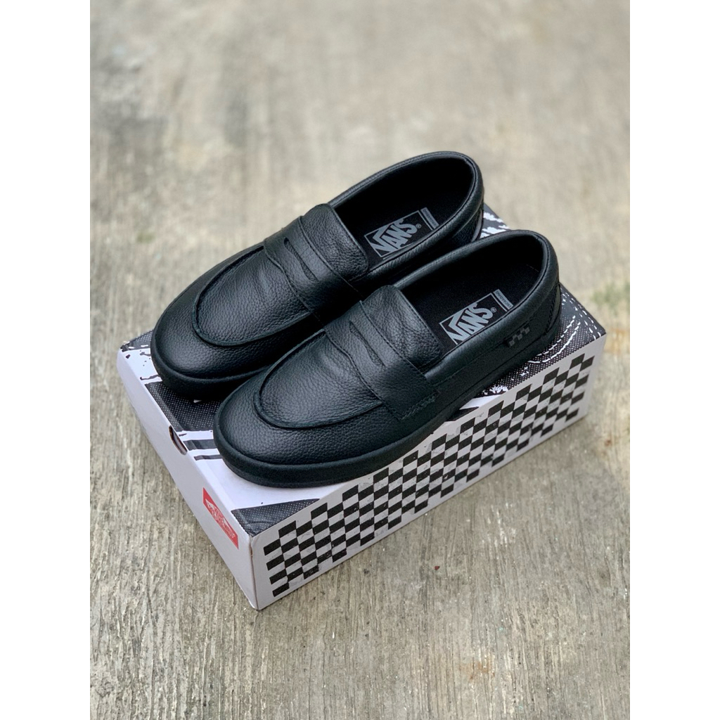 Vans Skate Loafer Black/Black ( Resmi PT.Navya / PT.GMG )