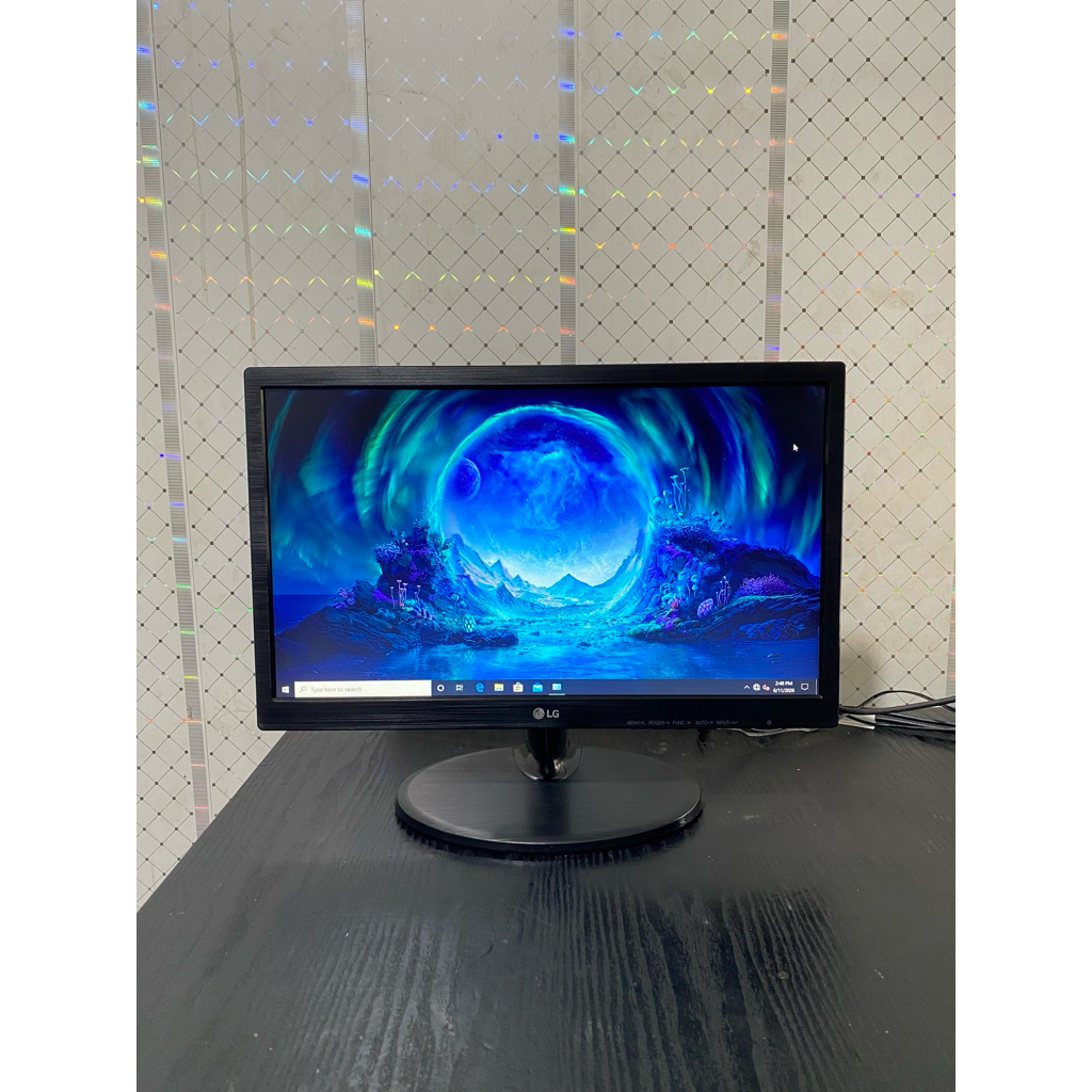 Monitor Komputer LG 19M38A 19 INCH Bekas - Port VGA D-sub
