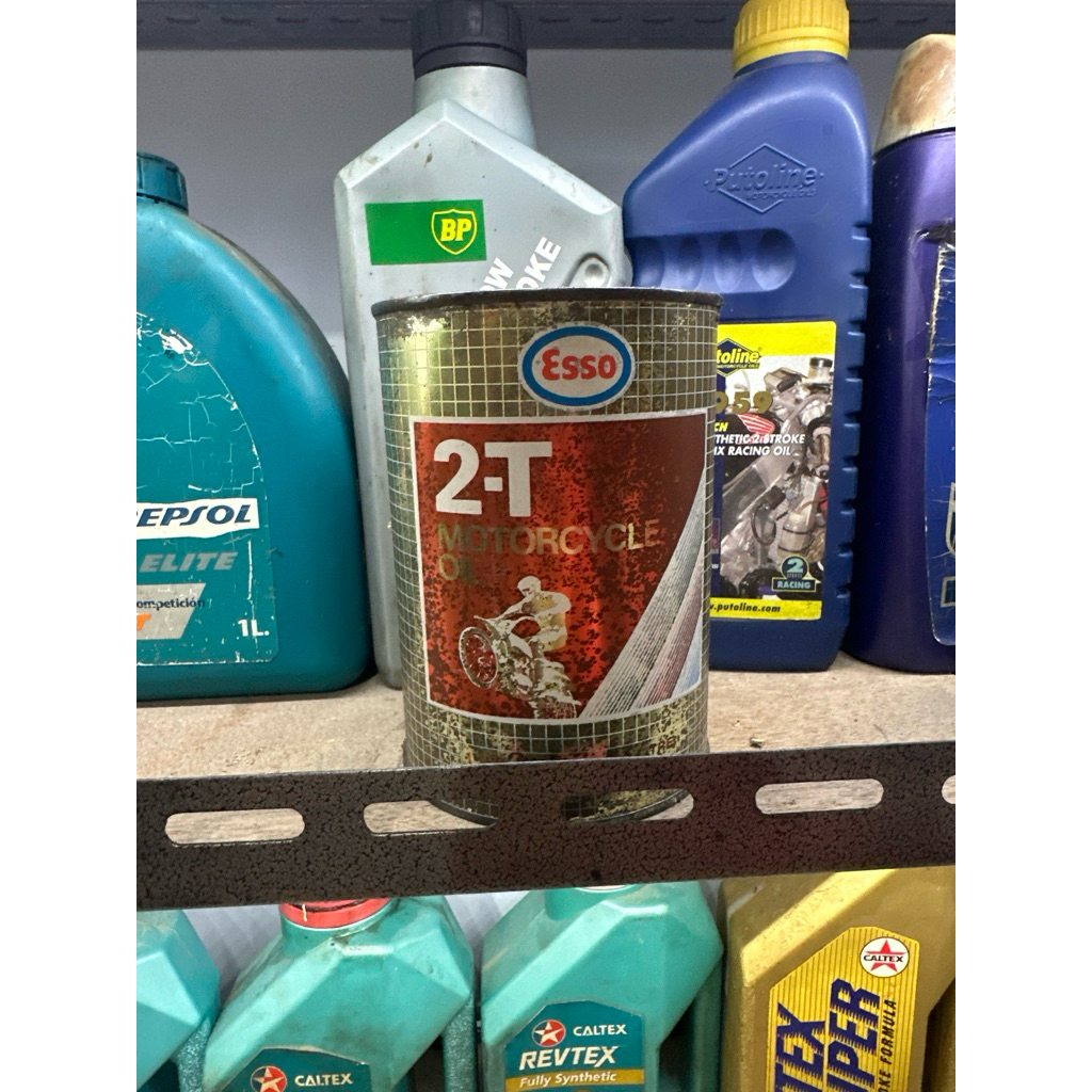 oli samping 2t ESSO kaleng 40hp original stok lama