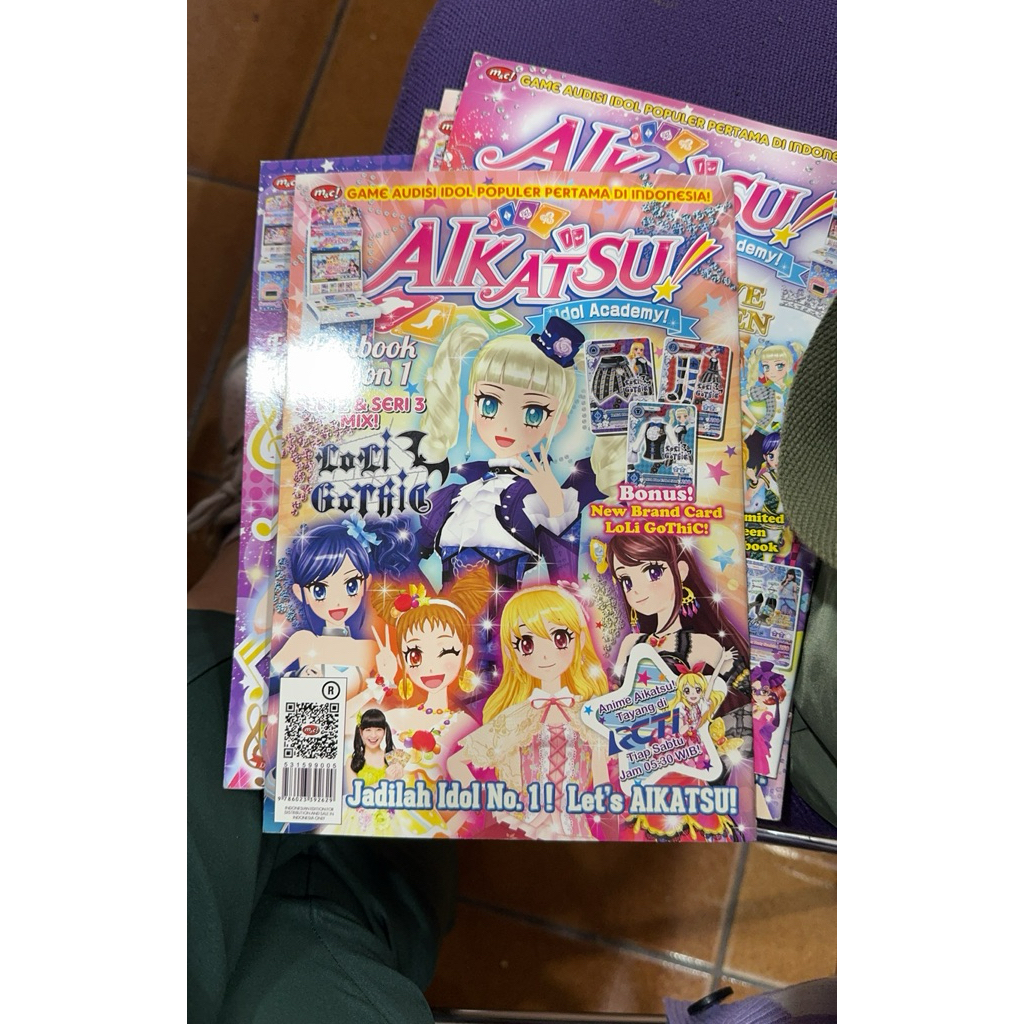 CO Fanbook Aikatsu