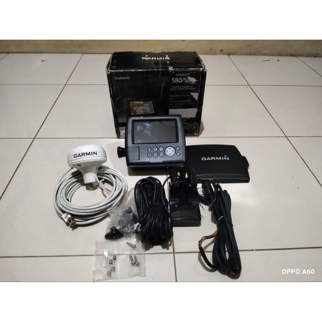 Garmin GPS Fishfinder 585 Bekas Like New / Garmin GPS Fish Finder 585 Second