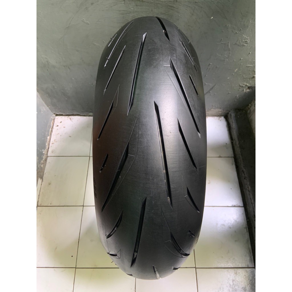Ban Battlax S22 190/50-17  Moge