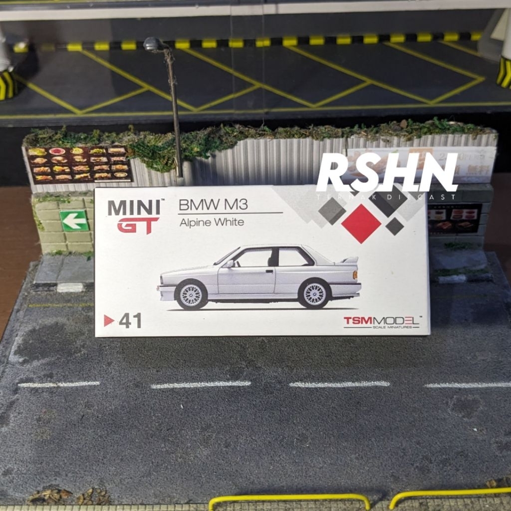 MINI GT 41 BMW M3 Putih