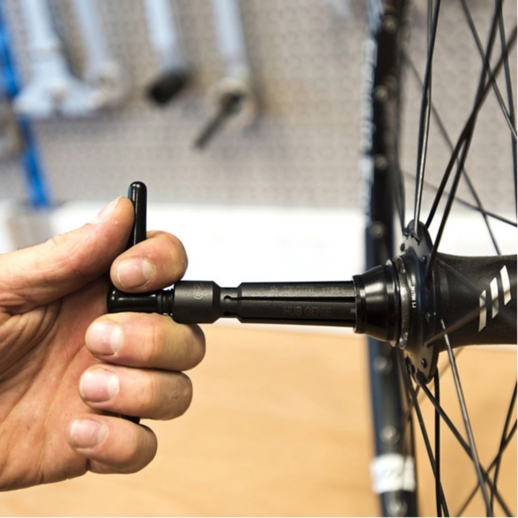 Unior Bike Tool Hub Genie TA20mm or TA15mm Extractor End Cup Hub TA20 by Unior 1758/4