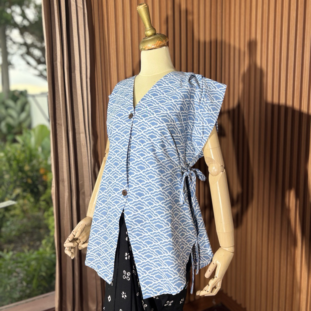 ARUM - Vest Batik