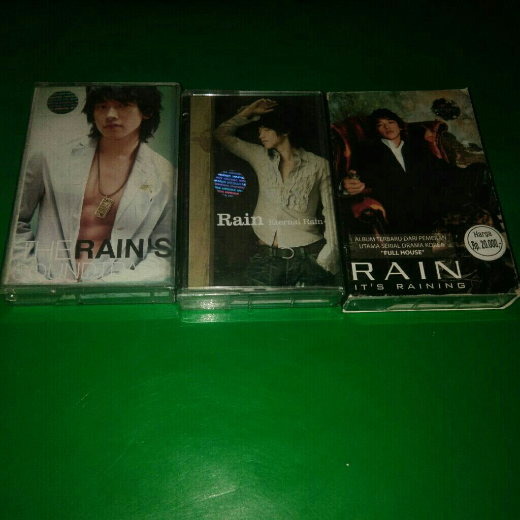 kaset pita rain . the rain's ost . eternal rain. IT'S raining