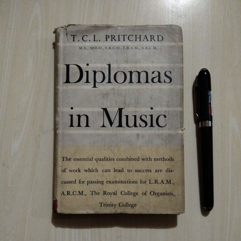 DIPLOMAS IN MUSIC - TRINITY COLLEGE - LONDON: J. M. DENT & SONS LTD - 1960 - Buku Lawas Bekas Murah 