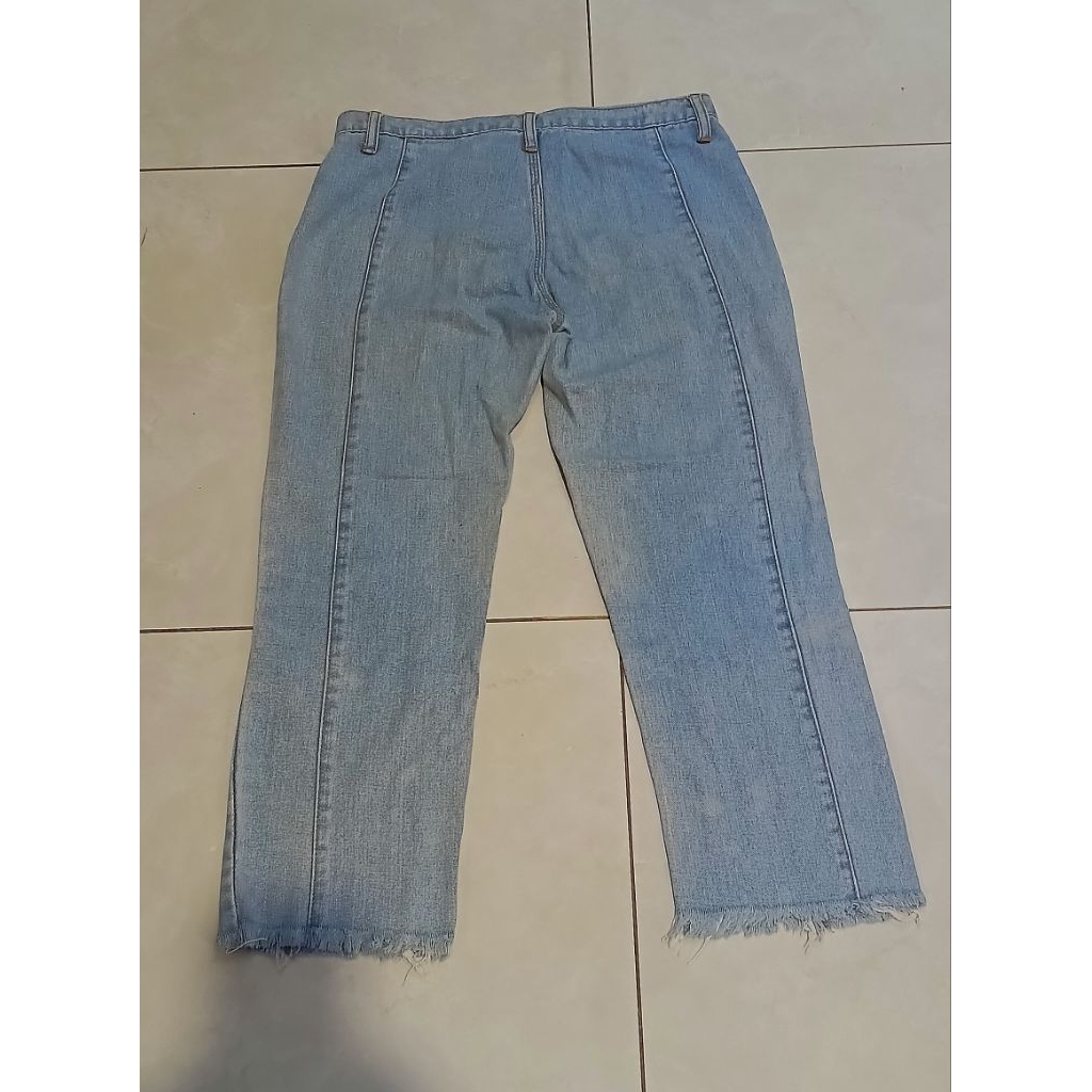 Celana Jeans Benefit Wanita