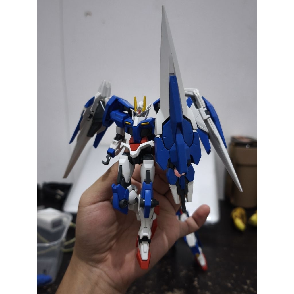 HG 00 Gundam + Part 7s & O-Raiser