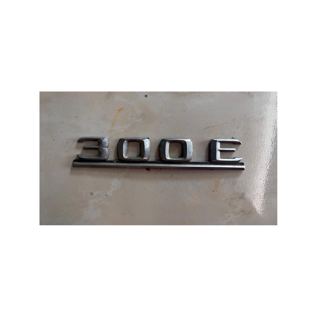 Emblem bagasi w124 mercy 300E Ori copotan