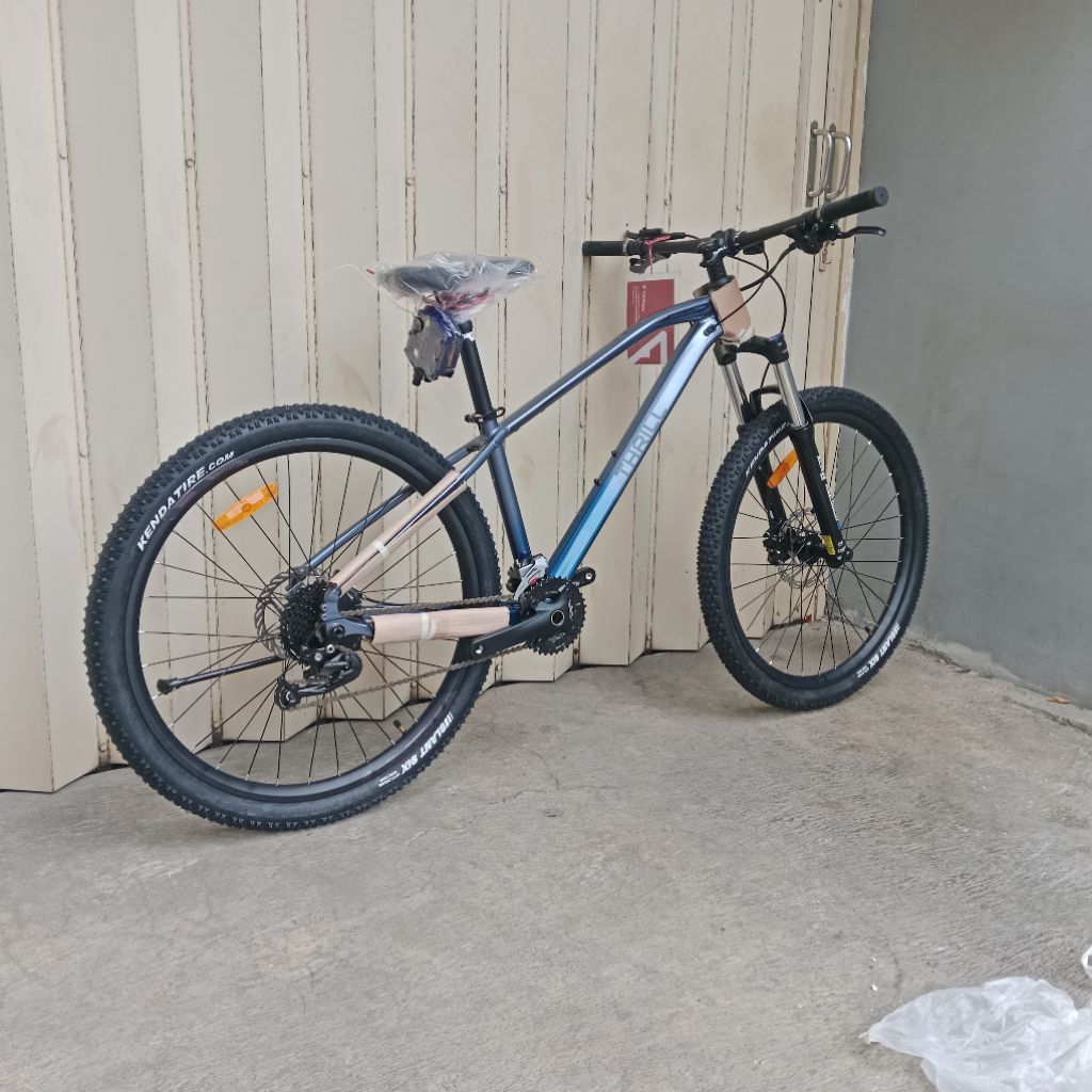 Sepeda Thrill Vanquish Comp 27.5 Size L